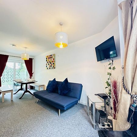 City Central Location, 2 Min To The Sea, 4-Bedroom St Margarers Townhouse, Car-Park & Conference Centre Nearby, Shops, Coffee Shops & Restaurants - Walking Distance Hove Buitenkant foto